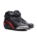 Dainese Superya Motorrad Kurz-Stiefel schwarz neonrot